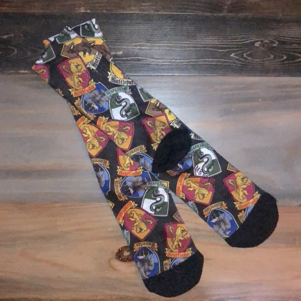 *Free socks w/ any Harry Potter bundle over $20